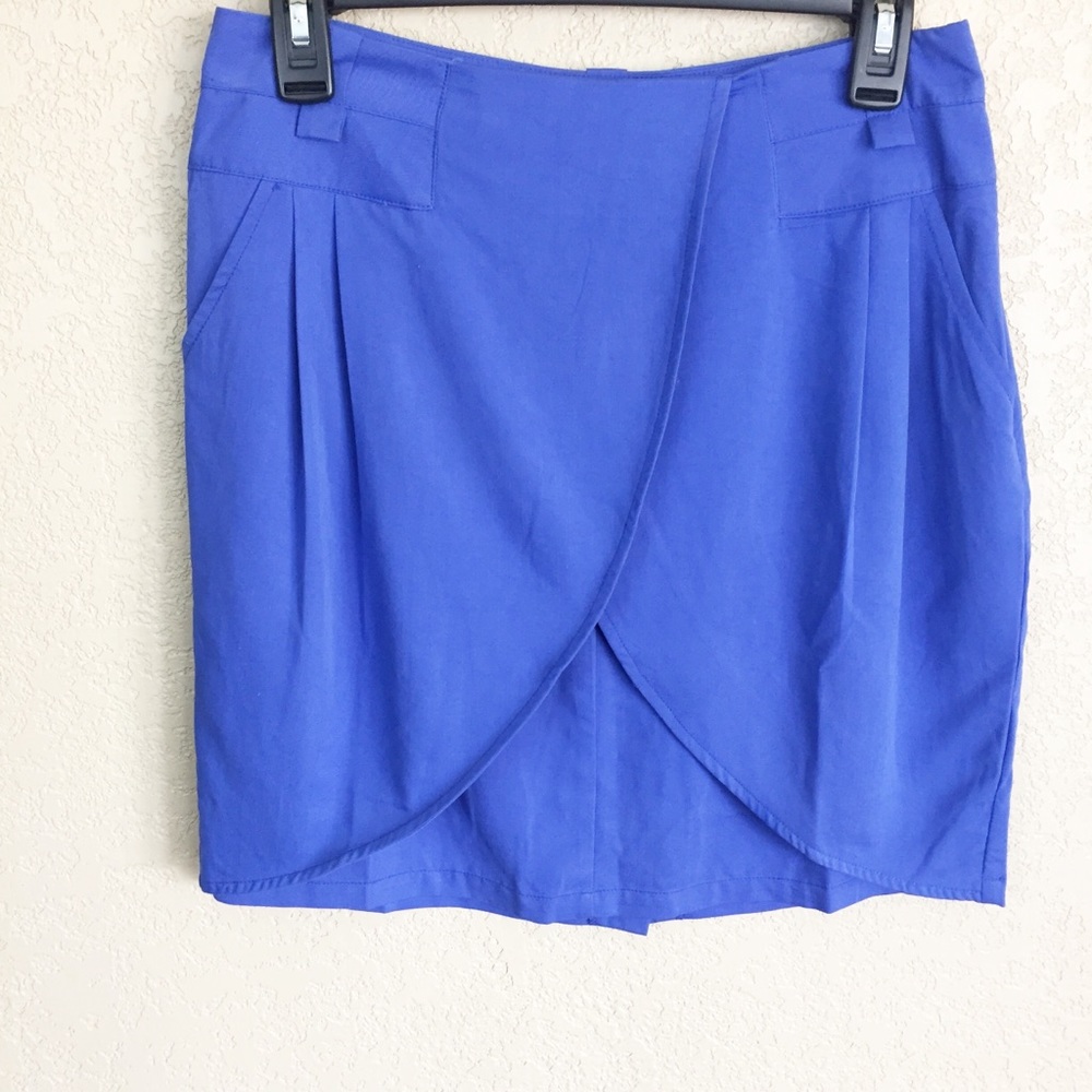 SALE
 Lavand. Med Anthro Lavender/Blue Skirt E31/2